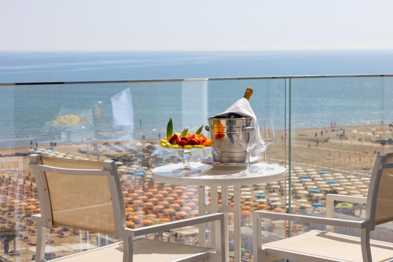 Hotel Sporting Rimini Dış mekan fotoğraf