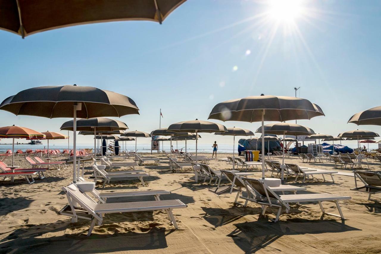Hotel Sporting Rimini Dış mekan fotoğraf